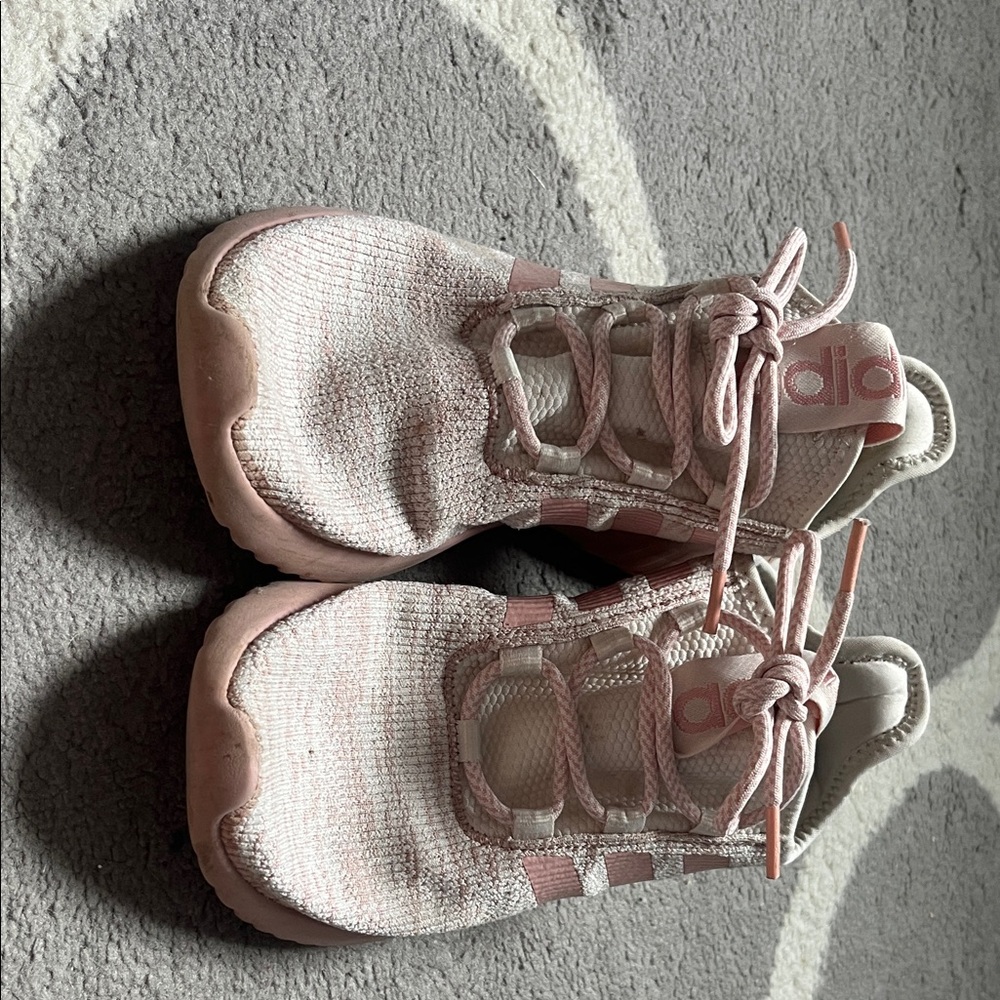 Adidas Sneakers in Light Pink and White